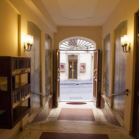 Piazza Di Spagna Rome Apartments Номер фото