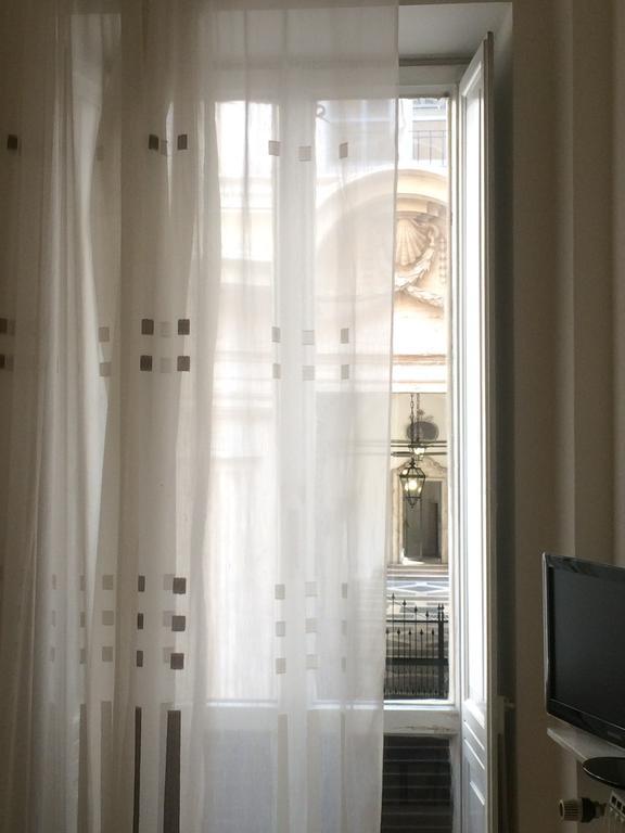 Piazza Di Spagna Rome Apartments Екстер'єр фото